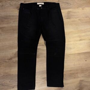 Men's Distressed Black Slim Jeans